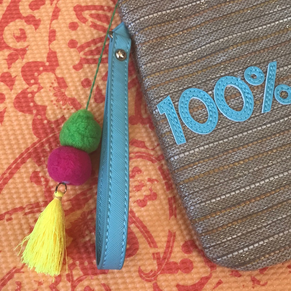 NWOT  100% Mermaid clutch/wristlet - Picture 2 of 6